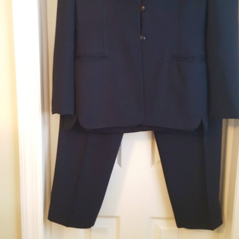 Size 10P Jones New York Navy Pants Suit - Picture 2 of 5